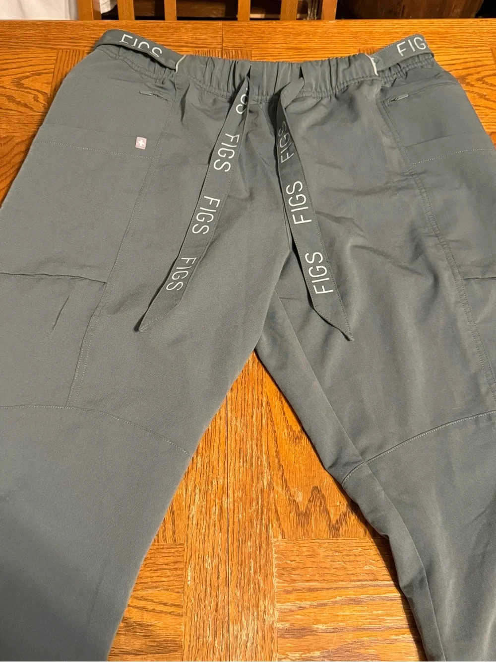 FIGS Winton High Waisted Cargo Jogger Scrub Pants Classic in Bonsai Sz XL Women